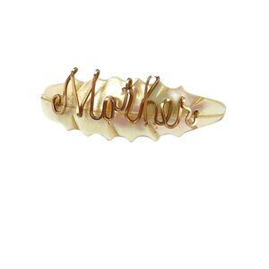 Vintage Mother Of Pearl & Gold Wire Mother Brooch Pin
